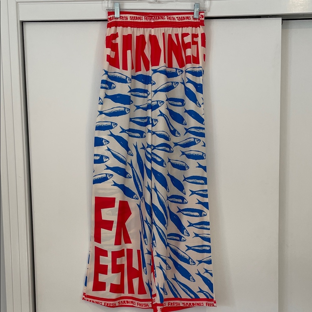 Women’s beach style pants